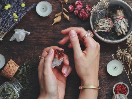 How to charge and cleanse Crystals